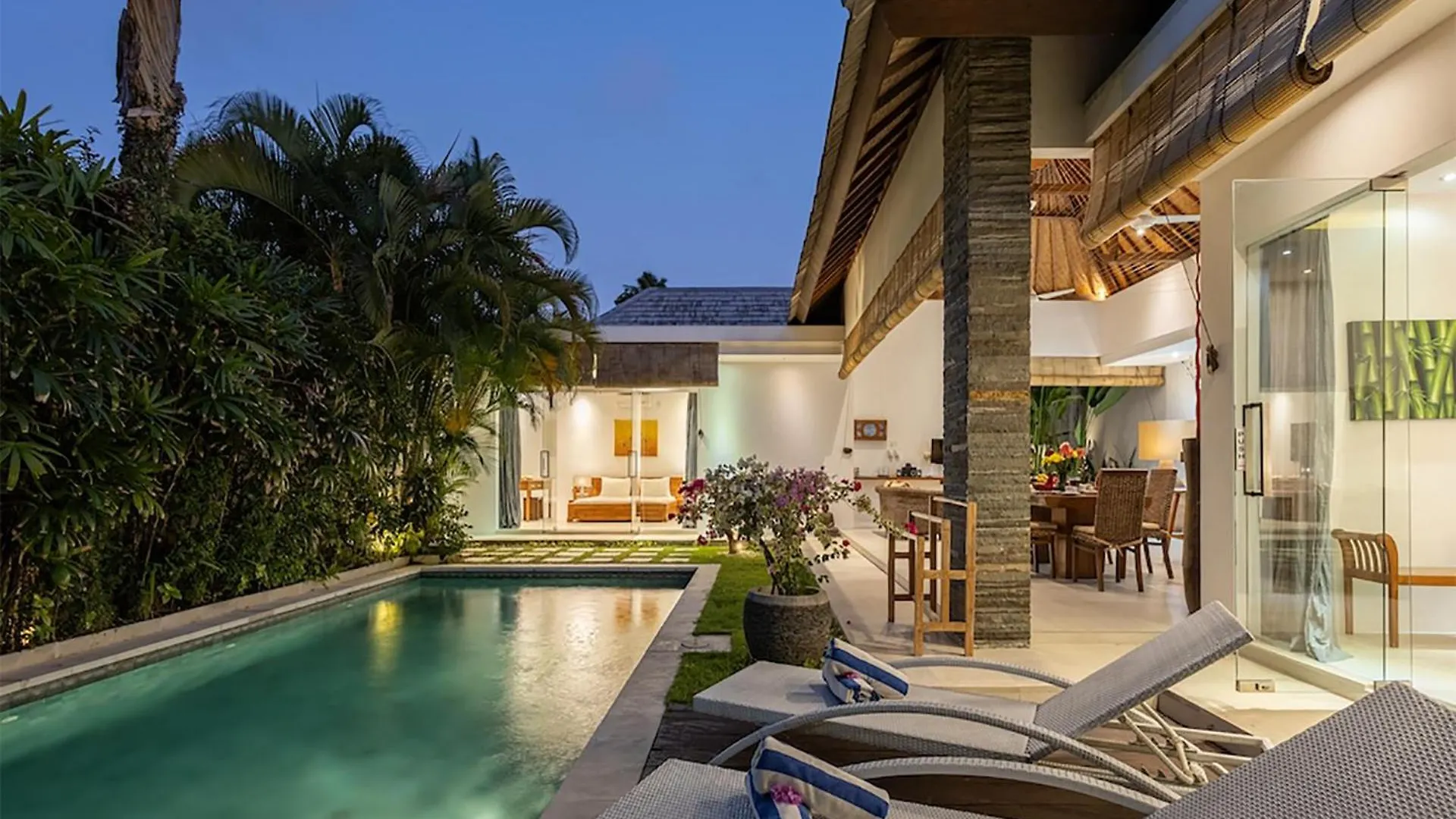 Villa Lotus By Optimum Bali Villas Seminyak