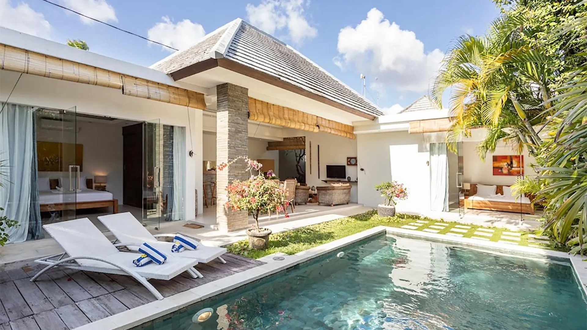 Villa Lotus By Optimum Bali Villas Seminyak  Indonesia
