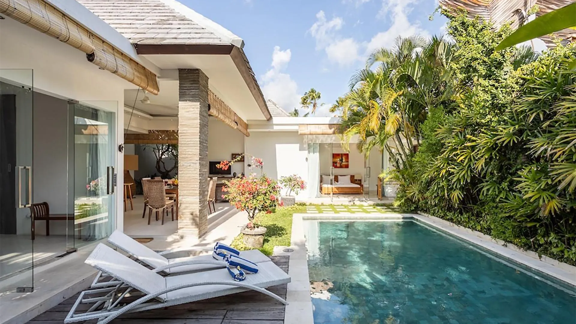 Villa Lotus By Optimum Bali Villas Seminyak
