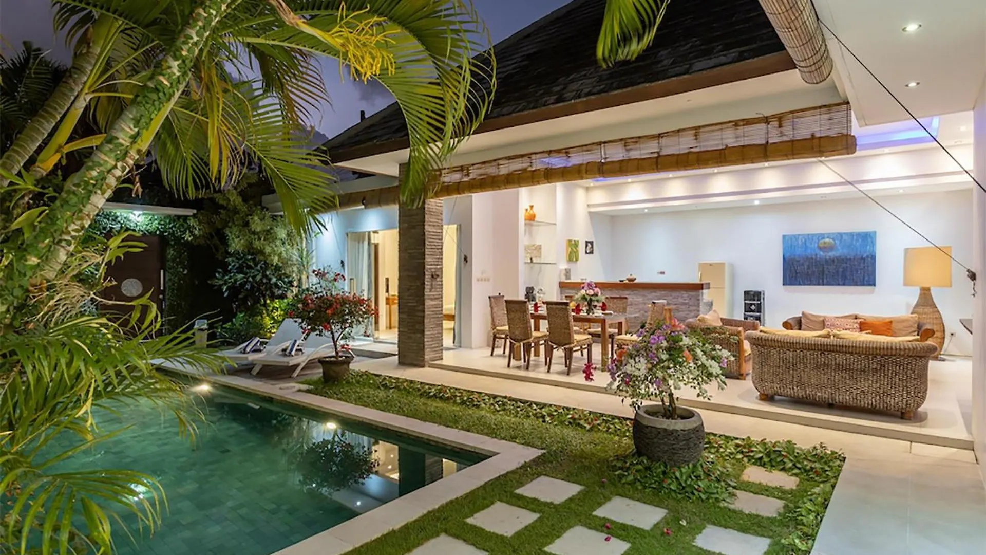 Villa Lotus By Optimum Bali Villas Seminyak