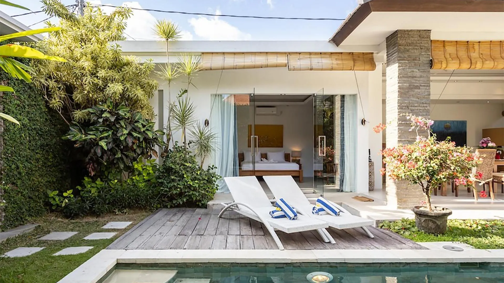 Villa Lotus By Optimum Bali Villas Seminyak
