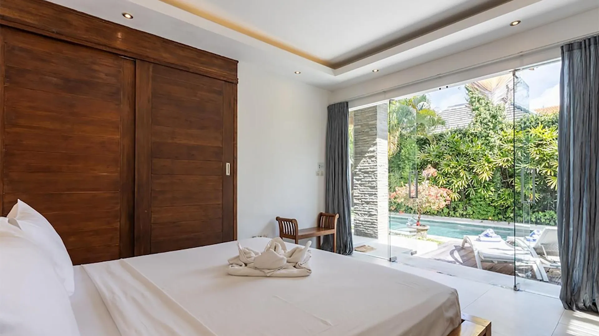 Villa Lotus By Optimum Bali Villas Seminyak  0*, Seminyak (Bali) Indonesia